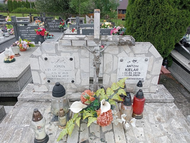 Józefa Kielar 1919 Iwonicz Zdrój - Grobonet - Wyszukiwarka osób pochowanych