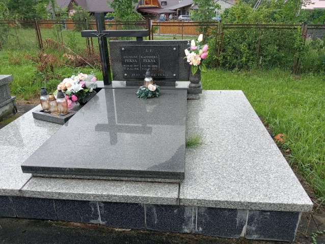 Grób Kazimiera Peksa