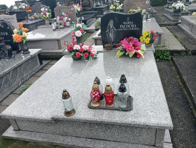 Grób Maria Pacocha