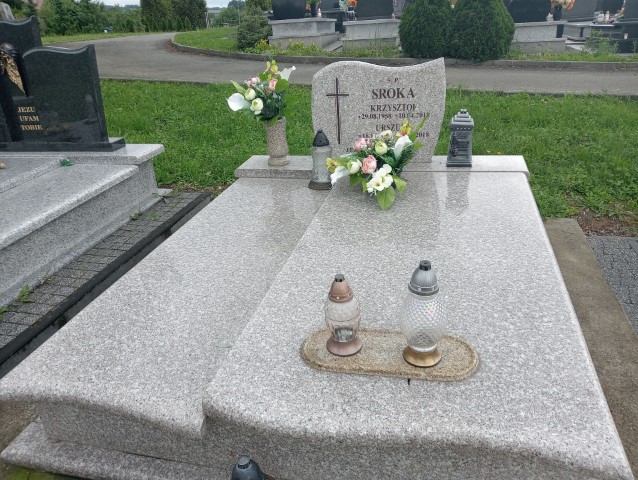 Grób Krzysztof Sroka