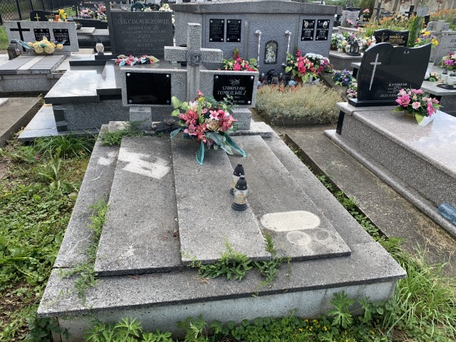 Grób Janina Tomkiewicz