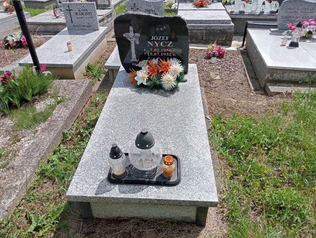 Grób Józef  Nycz