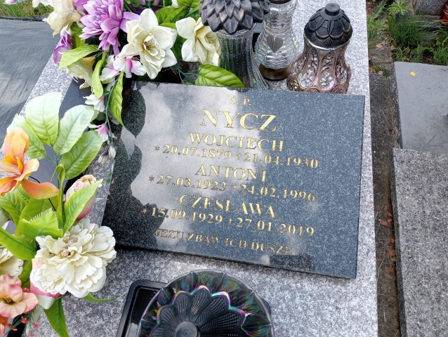 Czesława Nycz 1929 Iwonicz Zdrój - Grobonet - Wyszukiwarka osób pochowanych