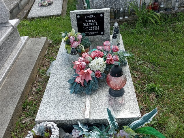 Grób Zofia Kinel