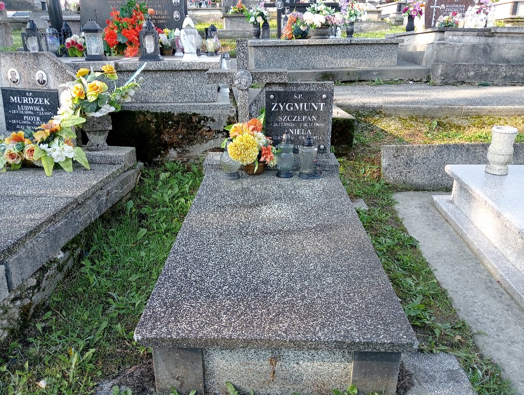 Grób Szczepan  Zygmunt