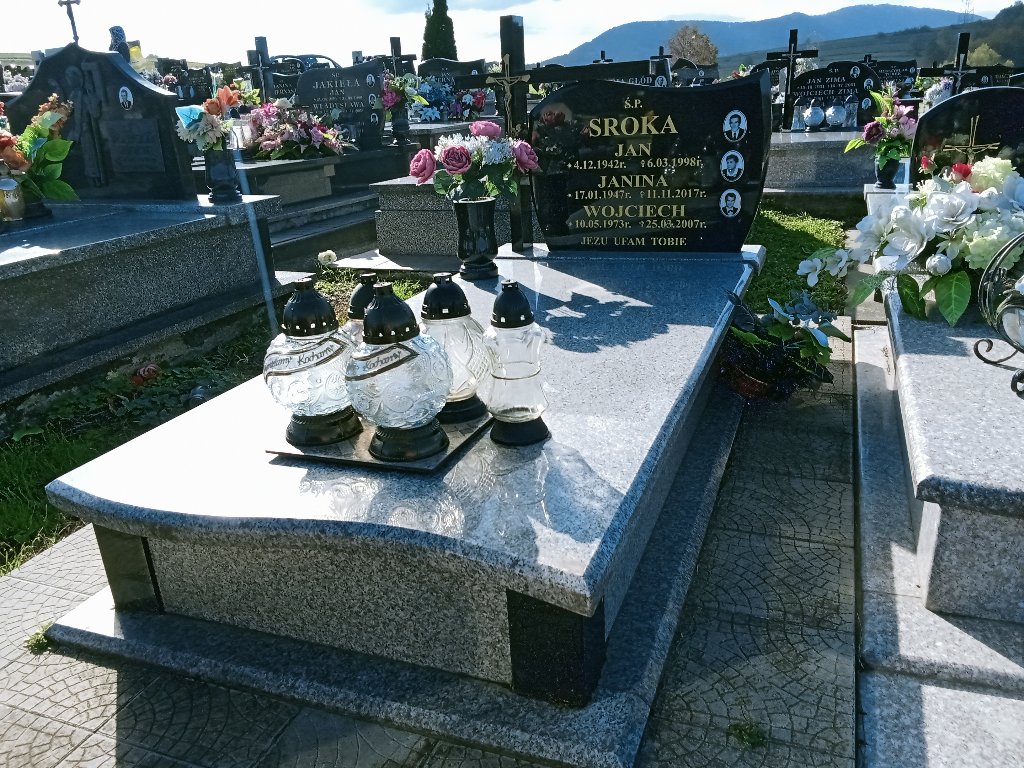 Grób Wojciech Sroka